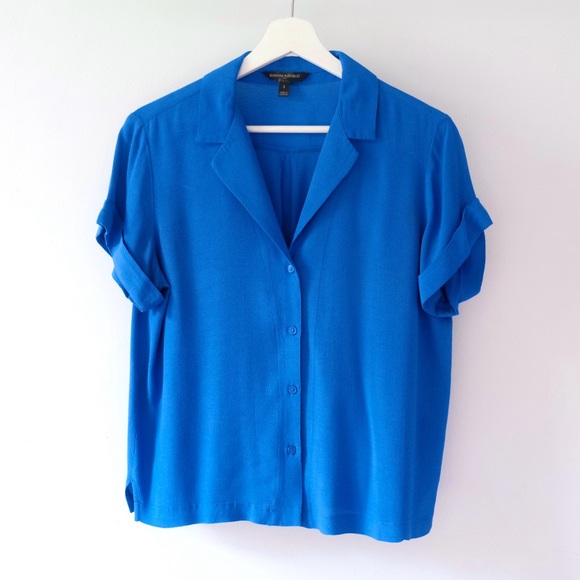 Banana Republic Tops - Banana Republic Blue Camp Collar Blouse
